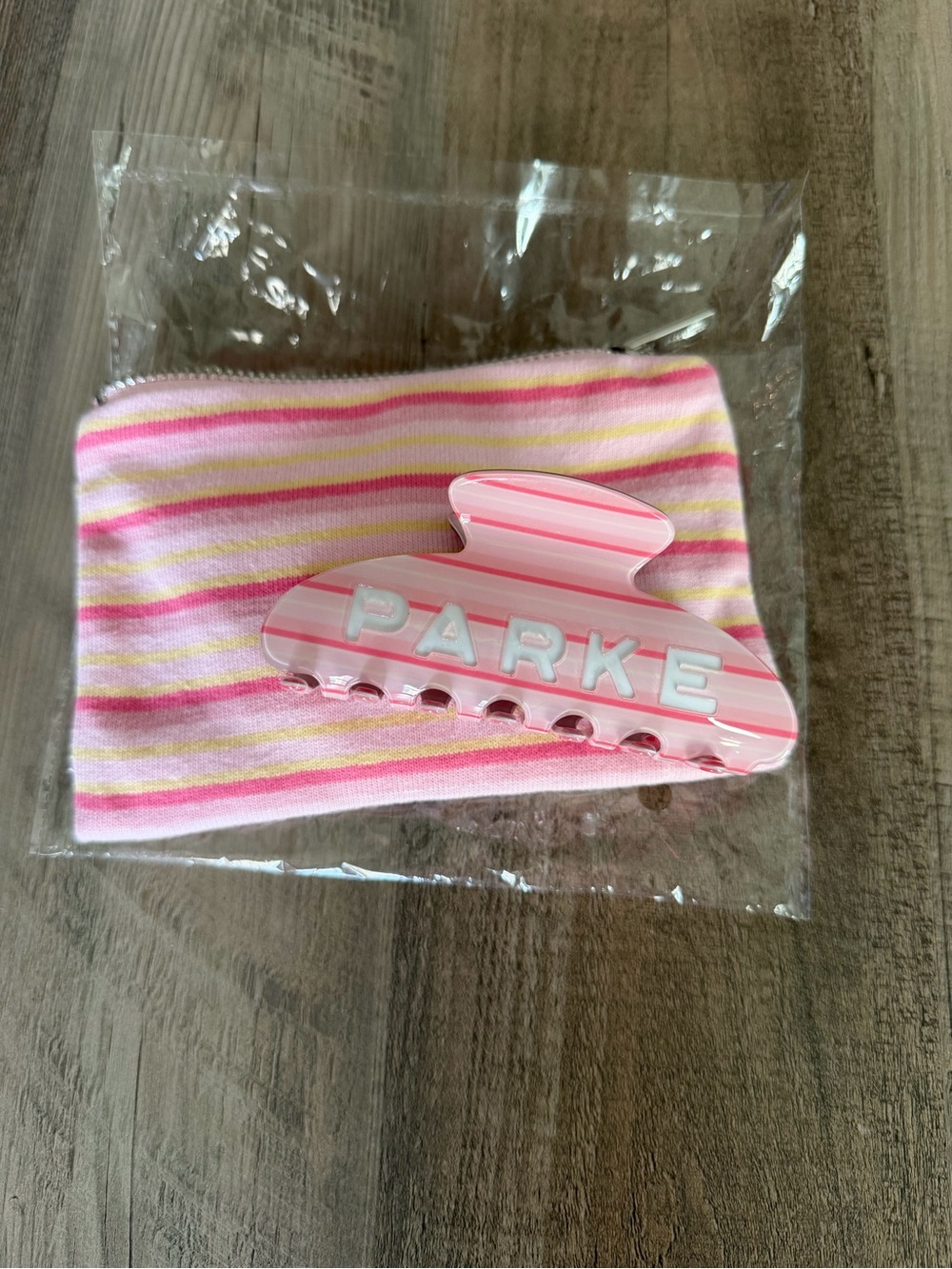 NEW Parke Claw Clip *It’s a Girl Collection* pink stripe
